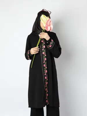 مانتو مینو